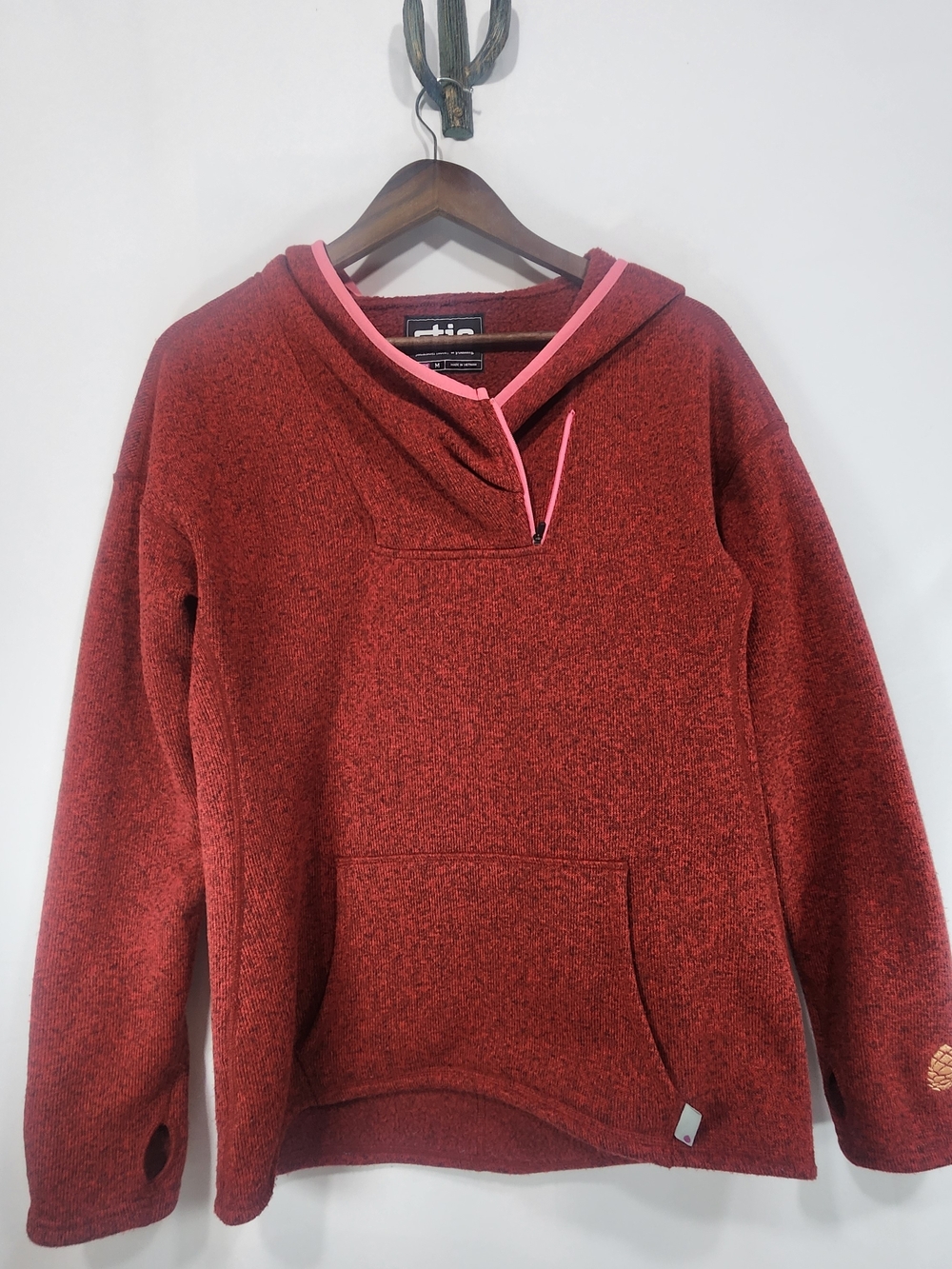 Stio Red Hooded Pullover with Pink Trim